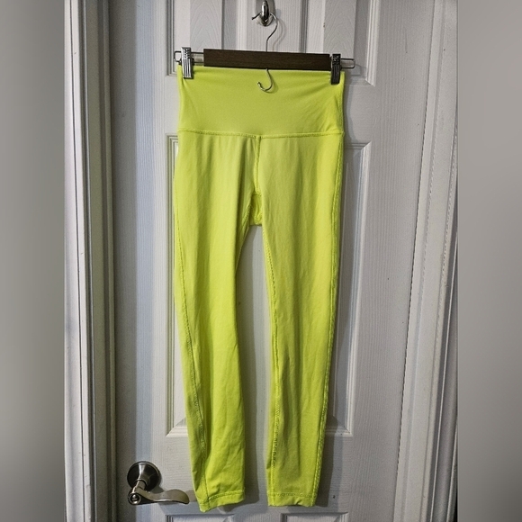 lululemon athletica Pants - Lululemon Wunder Under Leggings
